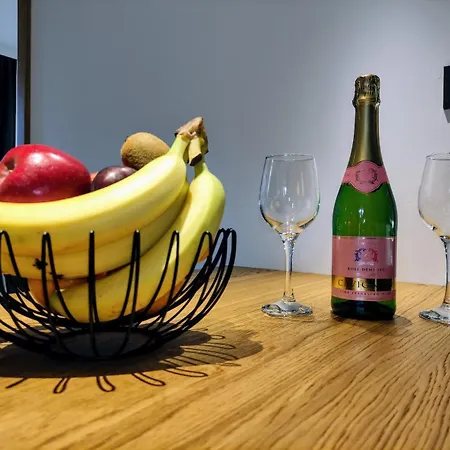 Moderni Rodinny 3Kk Apartman D8 V Centru Harrachova S Vyhledem Na Skokanske Mustky - By Relax Harrachov Exteriér fotografie