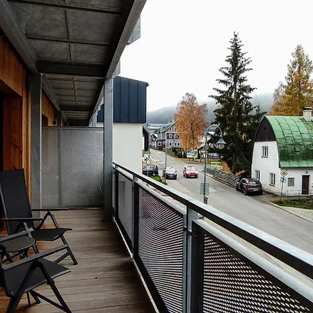 Moderni Rodinny 3Kk Apartman D8 V Centru Harrachova S Vyhledem Na Skokanske Mustky - By Relax Harrachov Exteriér fotografie