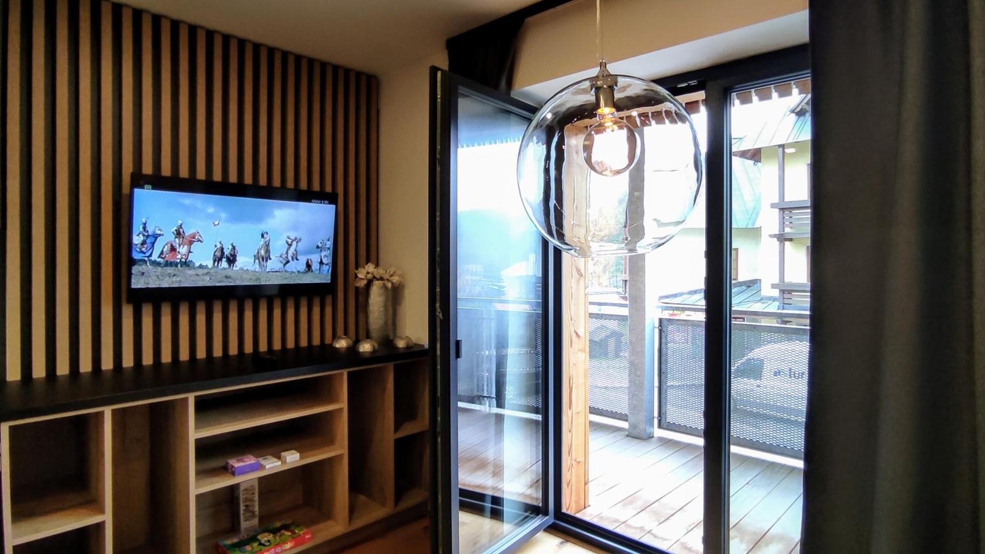 Apartment Moderni Rodinny 3kk D8 V Centru Harrachova S Vyhledem Na Skokanske Mustky - By Relax
