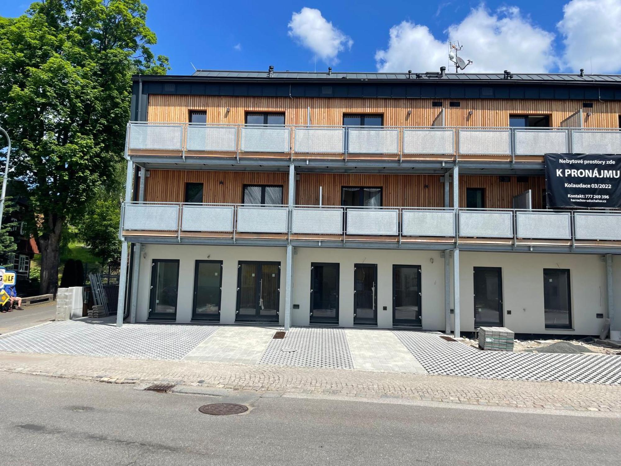 Moderni Rodinny 3kk D8 V Centru Harrachova S Vyhledem Na Skokanske Mustky - By Relax Harrachov